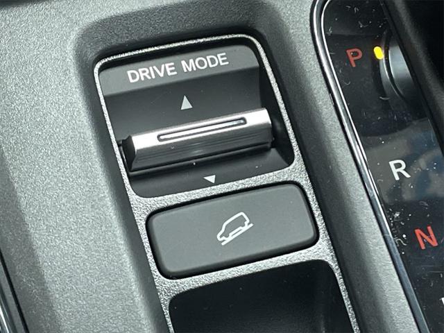 new 2026 Honda CR-V Hybrid car, priced at $43,645