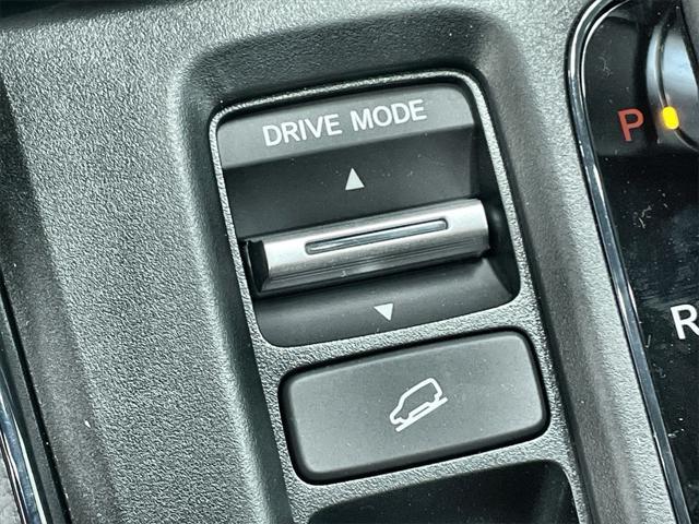 new 2025 Honda CR-V Hybrid car, priced at $37,545