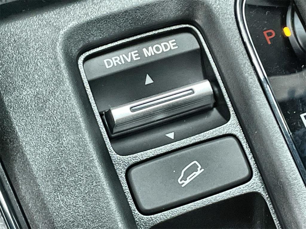 new 2026 Honda CR-V Hybrid car, priced at $37,037