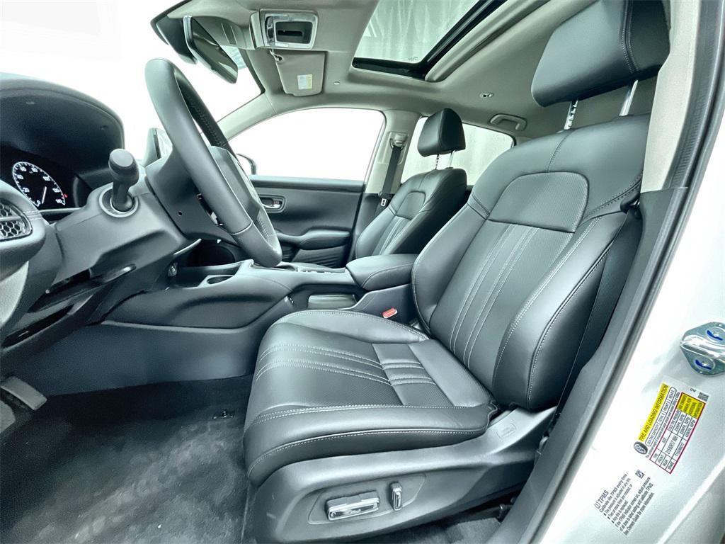 new 2025 Honda HR-V car, priced at $31,288