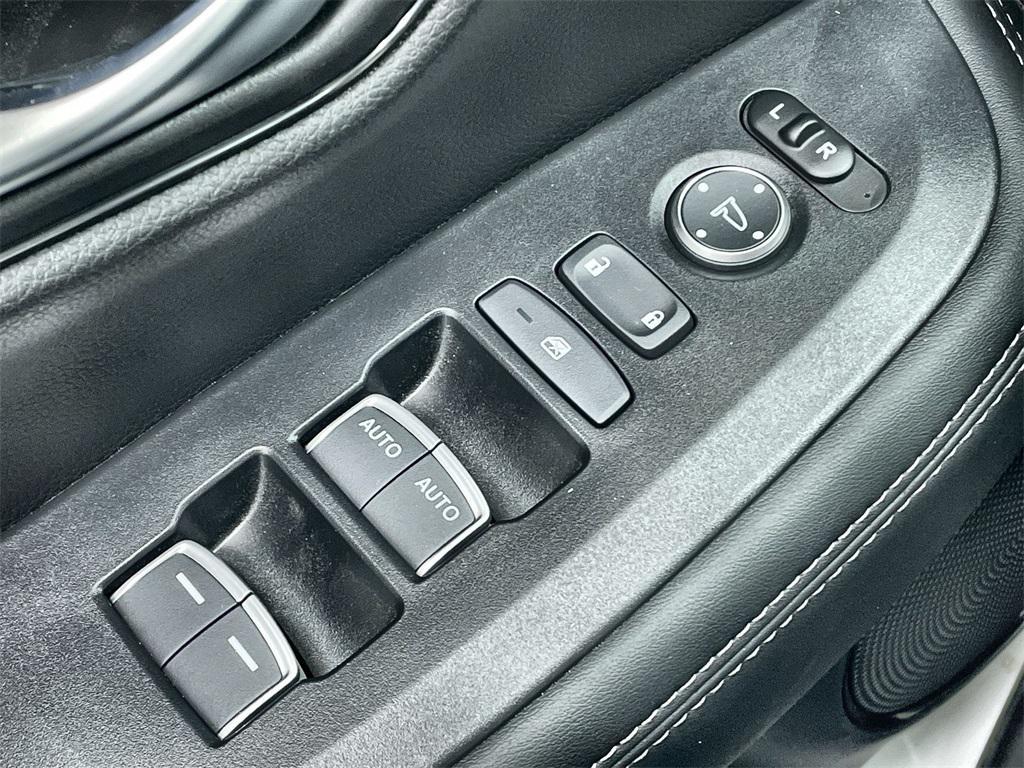 new 2025 Honda HR-V car, priced at $31,288