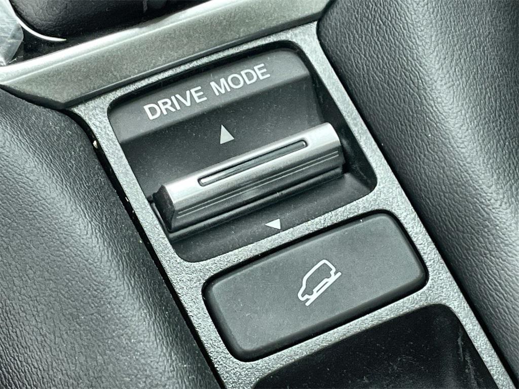 new 2025 Honda HR-V car, priced at $31,288