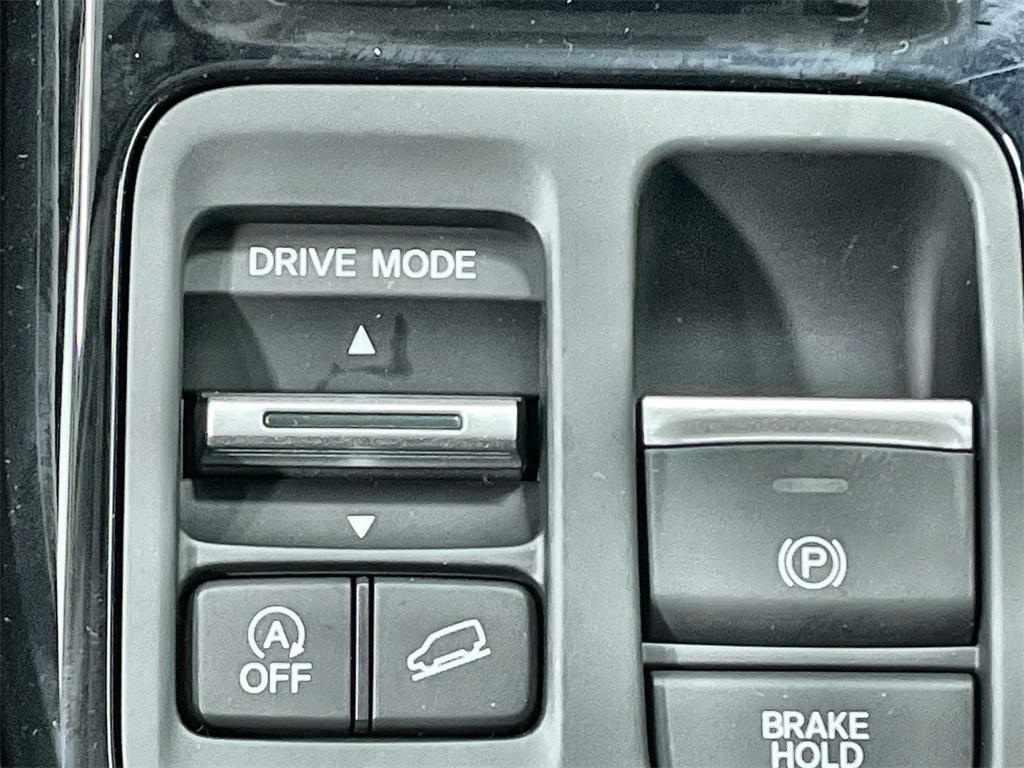 new 2025 Honda Pilot car, priced at $47,095