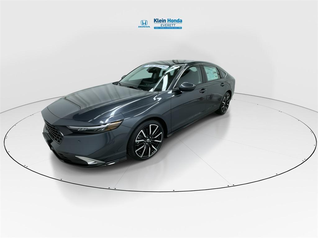 new 2025 Honda Accord Hybrid car, priced at $40,495