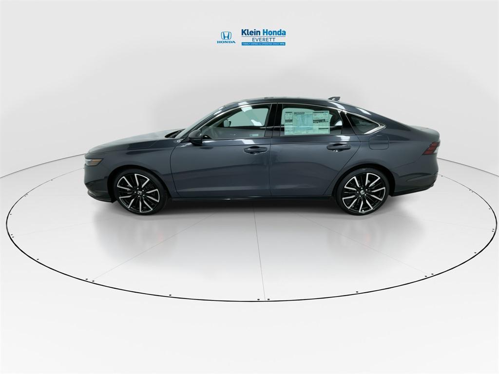 new 2025 Honda Accord Hybrid car, priced at $40,495
