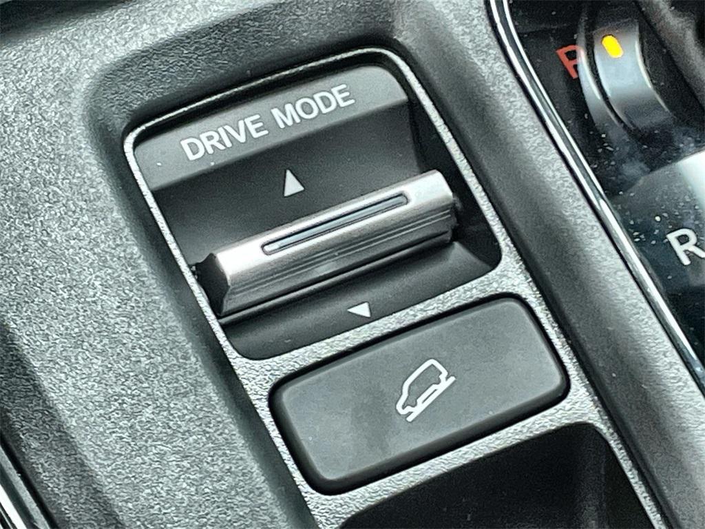 new 2026 Honda CR-V Hybrid car, priced at $40,705