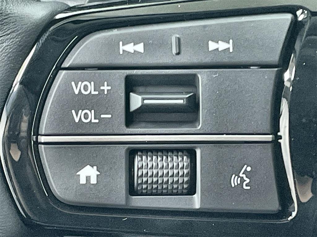 new 2025 Honda Pilot car, priced at $47,550