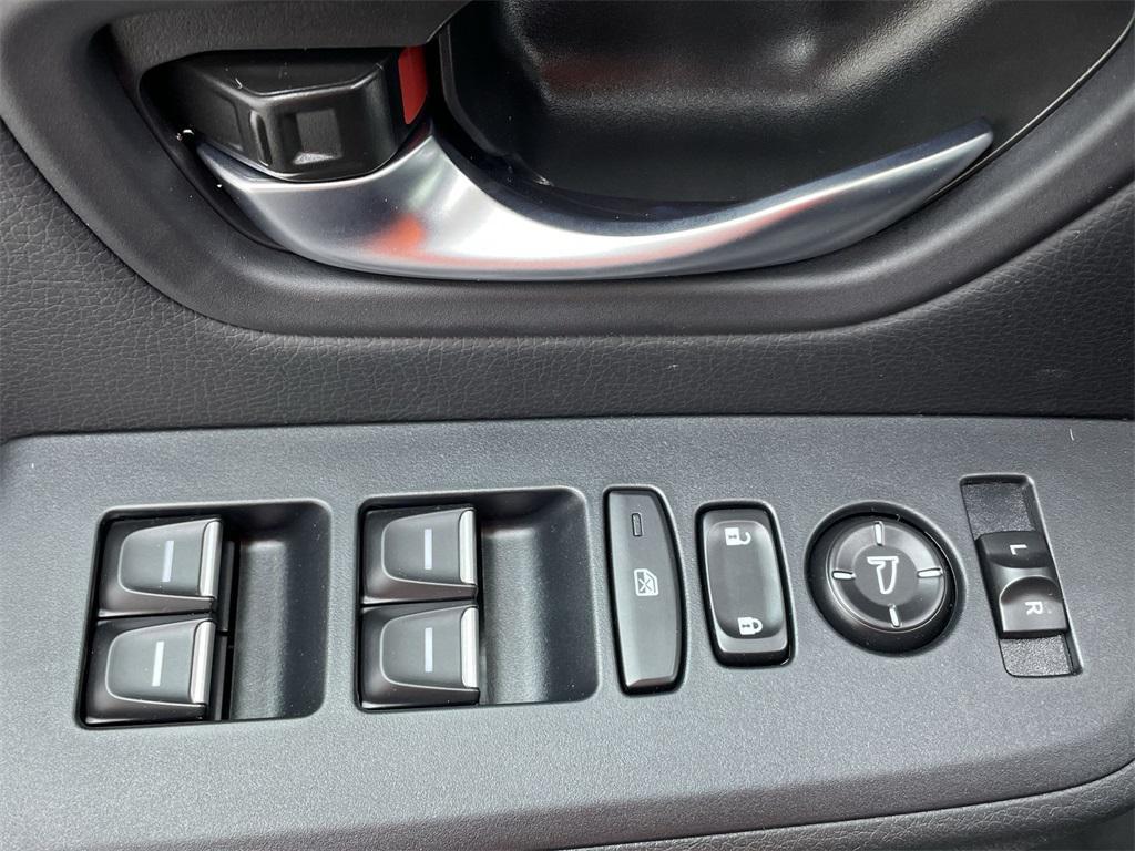 new 2025 Honda Pilot car, priced at $44,698