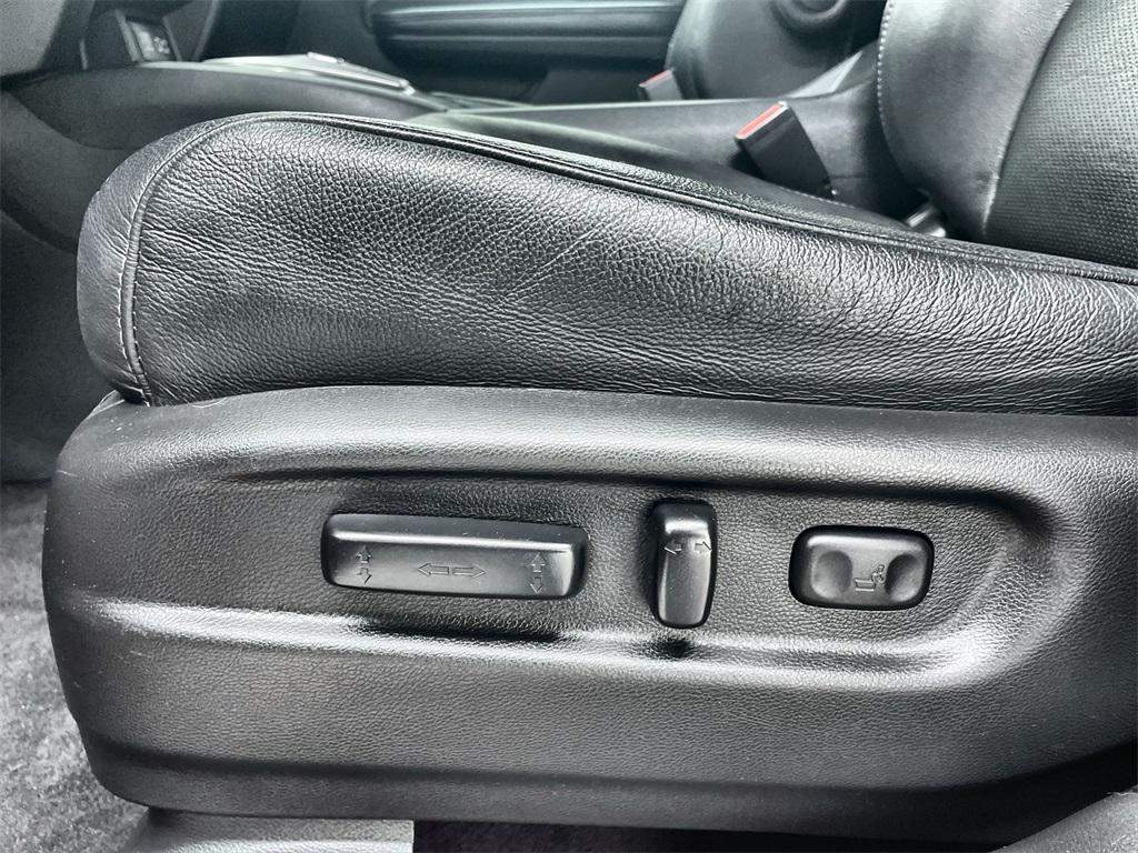 used 2022 Honda Passport car, priced at $25,598