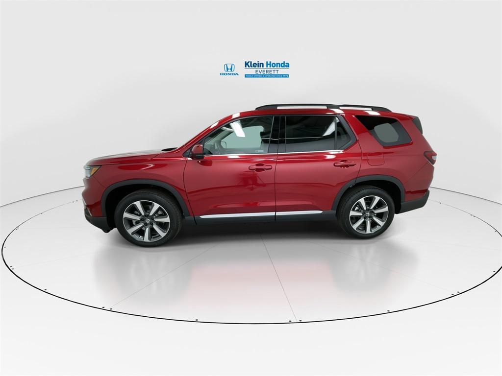 new 2025 Honda Pilot car, priced at $52,279