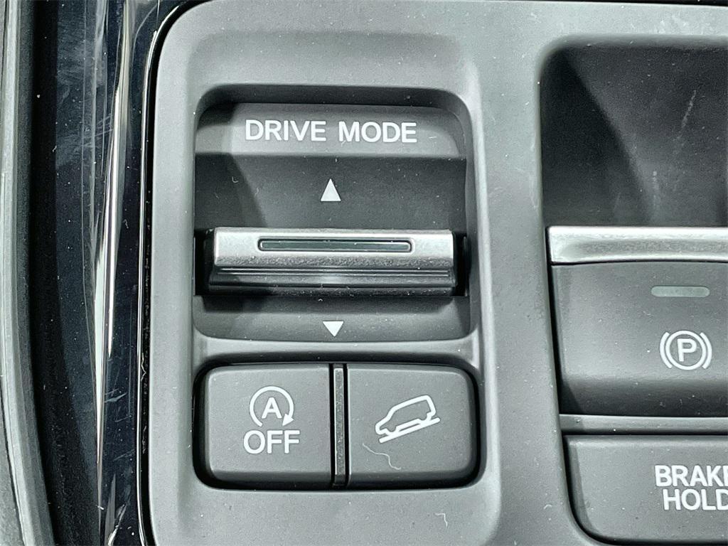 new 2025 Honda Pilot car, priced at $57,260