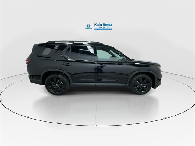new 2025 Honda Pilot car, priced at $56,030