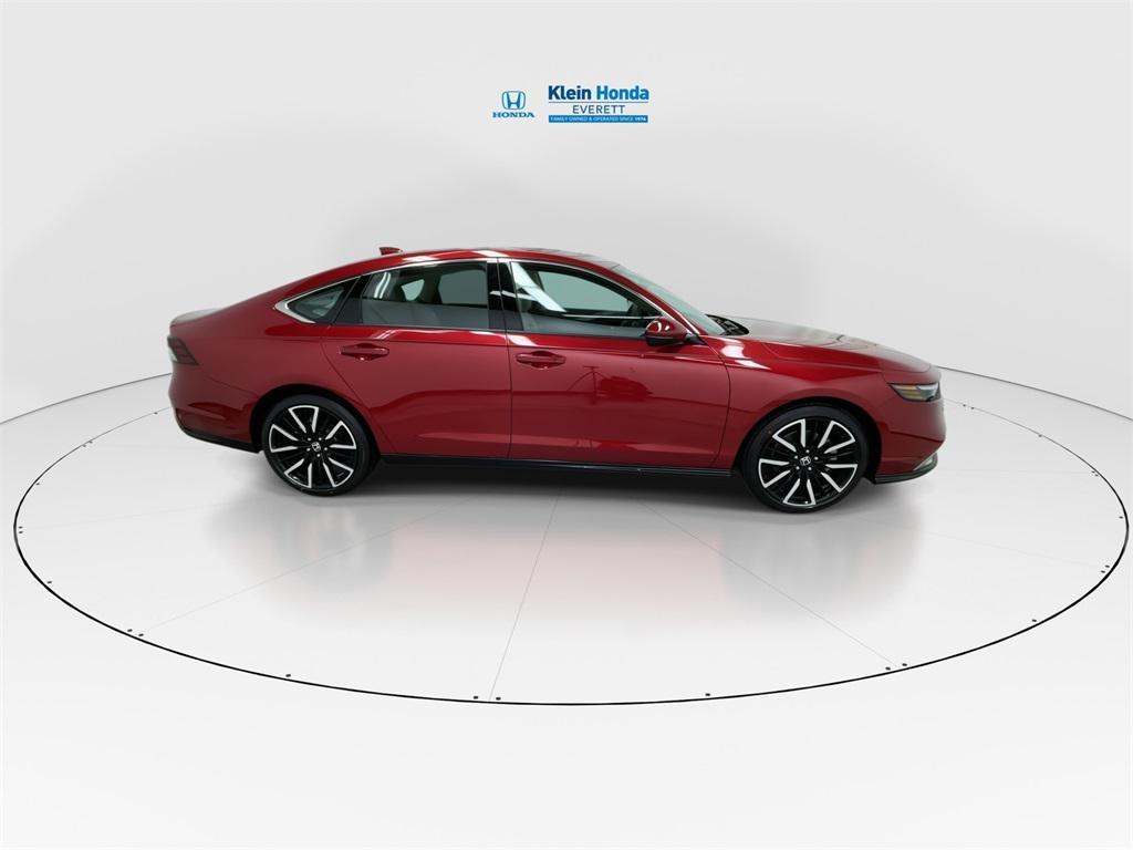 new 2025 Honda Accord Hybrid car, priced at $40,950