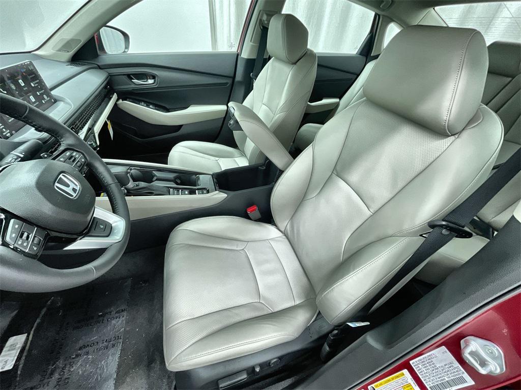 new 2025 Honda Accord Hybrid car, priced at $40,950