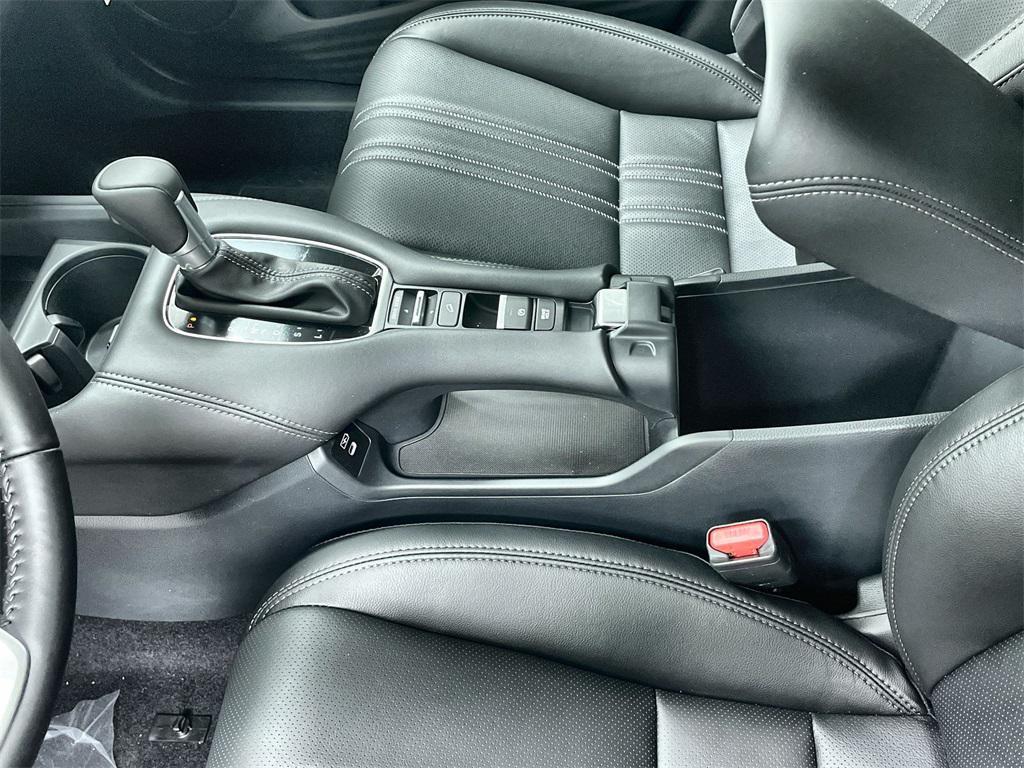 new 2026 Honda HR-V car, priced at $32,945