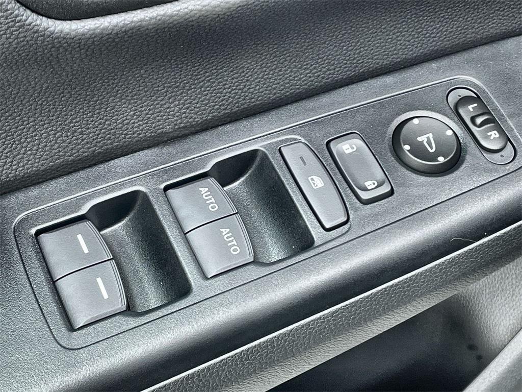 new 2026 Honda CR-V Hybrid car, priced at $37,498