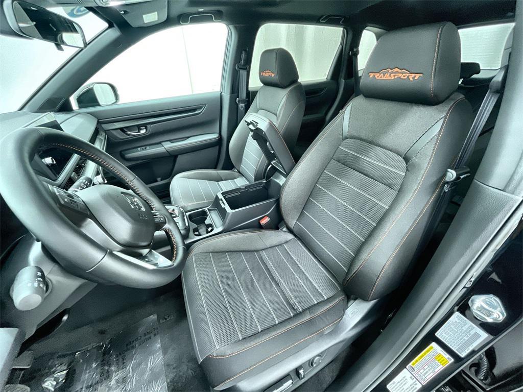 new 2026 Honda CR-V Hybrid car, priced at $37,498