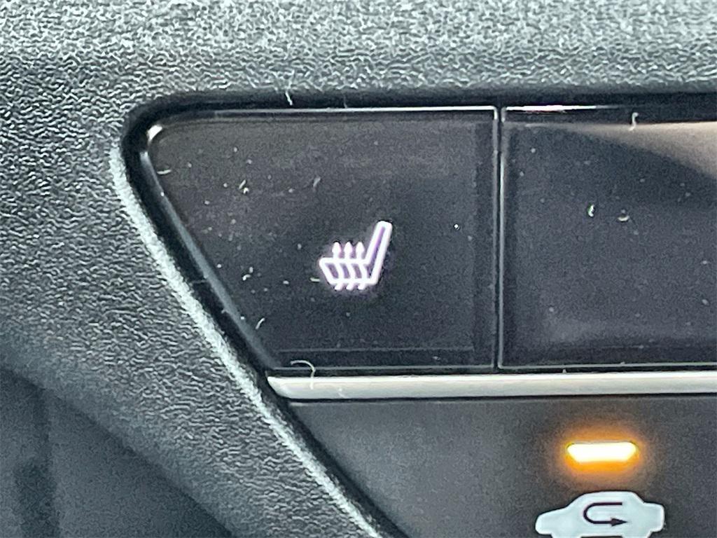 new 2026 Honda CR-V Hybrid car, priced at $37,498