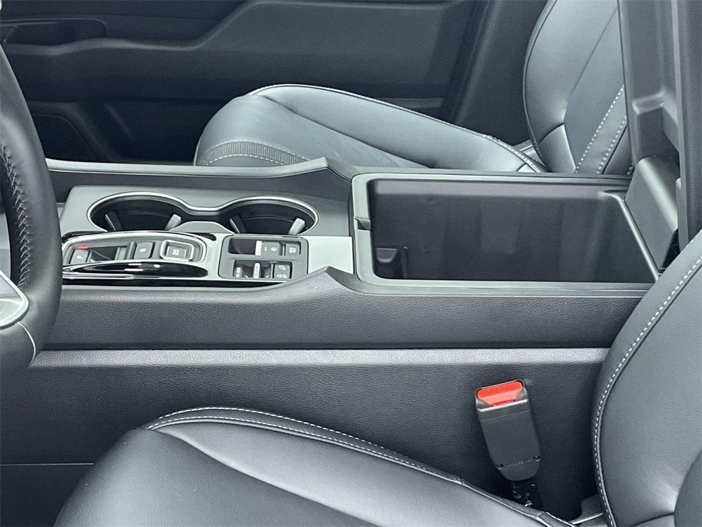 new 2025 Honda Pilot car, priced at $47,780