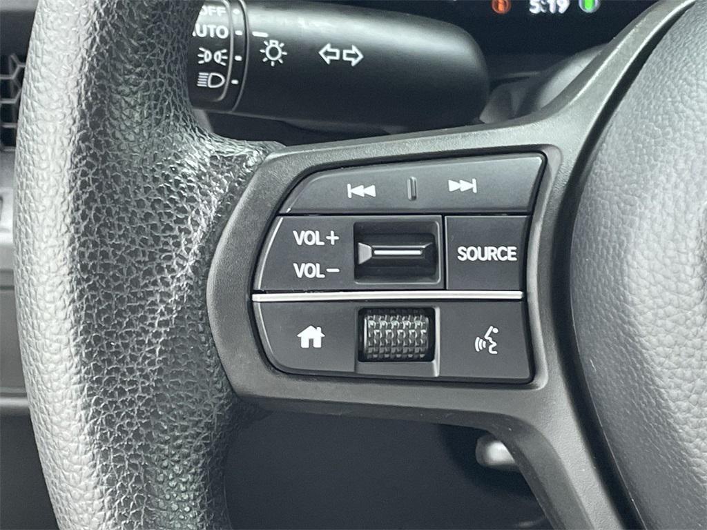 used 2023 Honda CR-V car, priced at $27,998