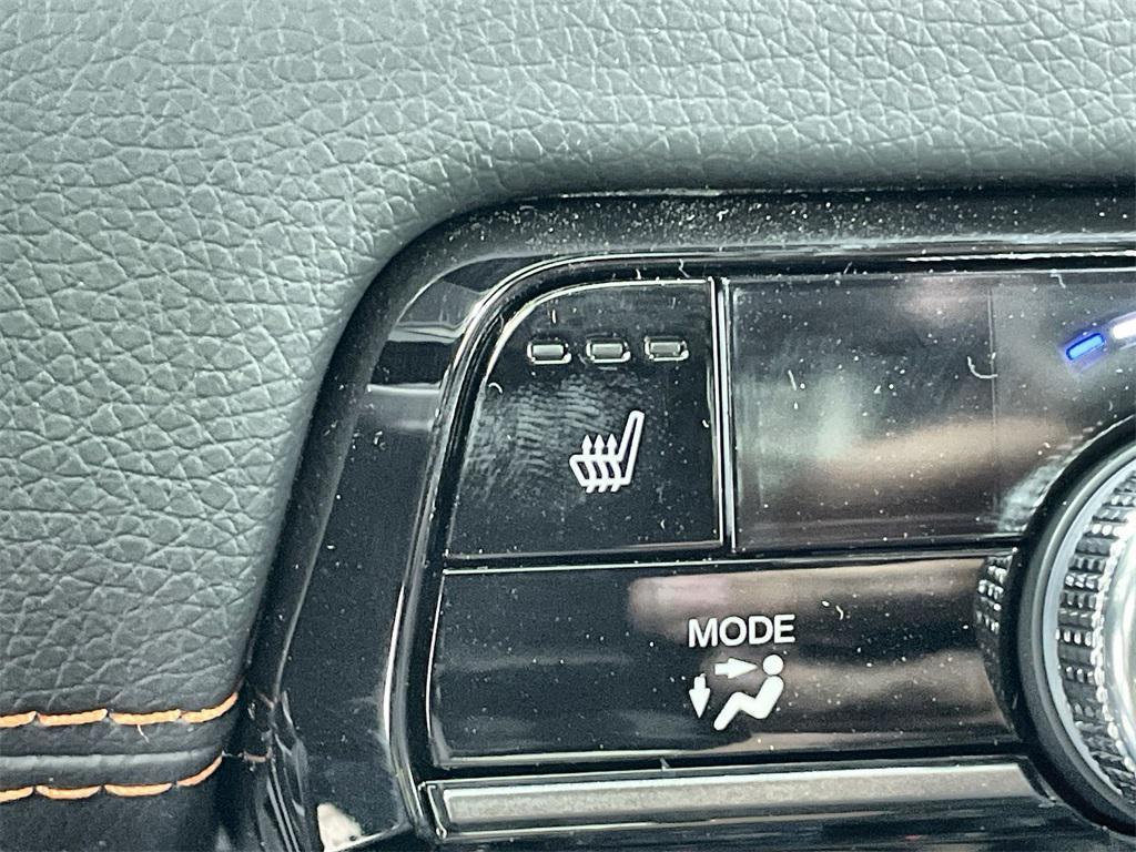 new 2025 Honda Pilot car, priced at $50,895