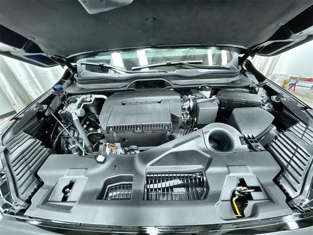 new 2025 Honda Pilot car, priced at $50,895