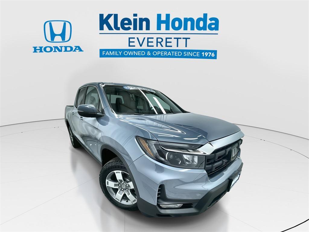 new 2025 Honda Ridgeline car, priced at $43,188