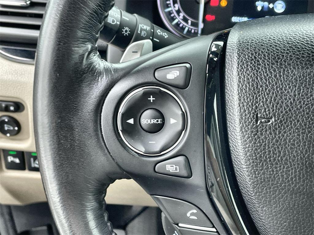 used 2018 Honda Pilot car, priced at $27,399