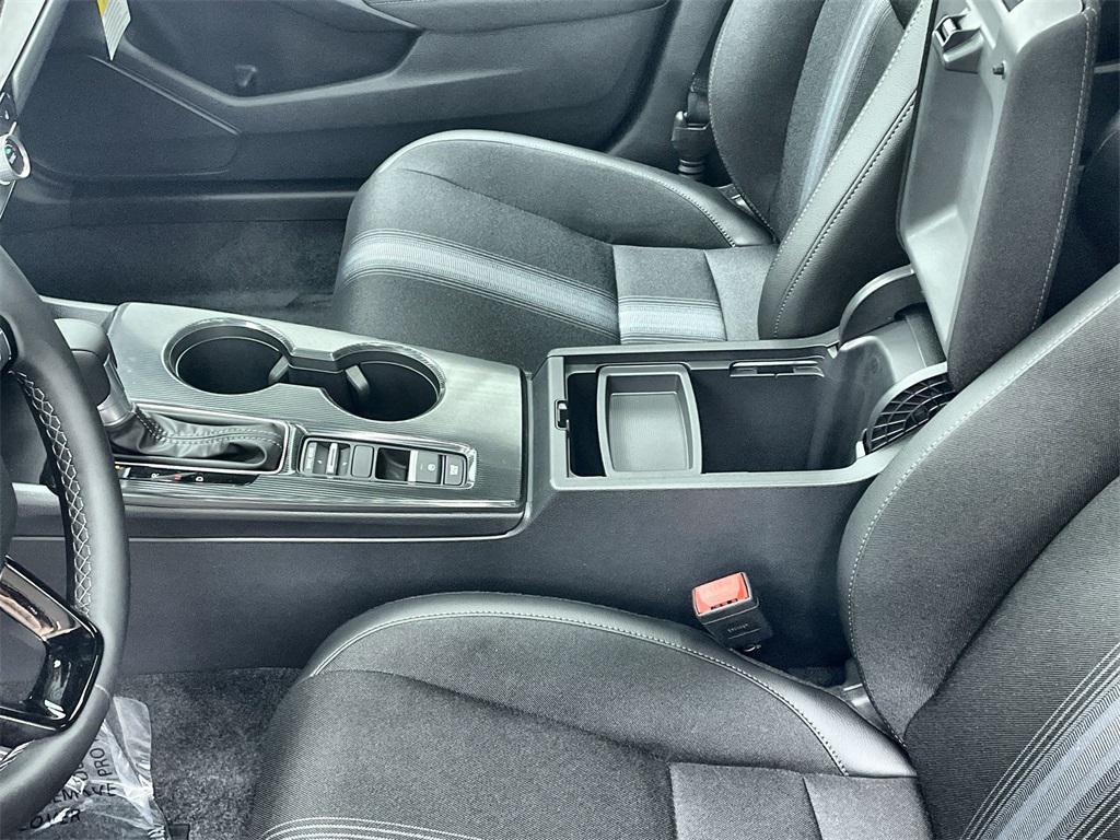 new 2025 Honda Civic Hybrid car, priced at $27,512