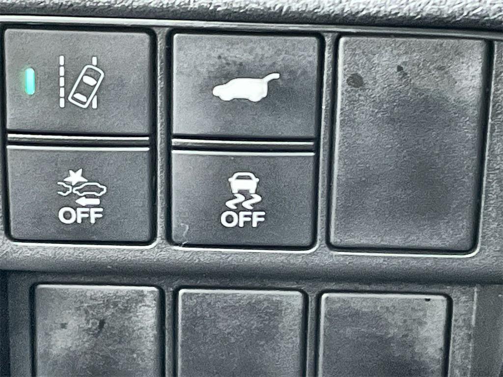 used 2020 Honda CR-V car, priced at $27,399