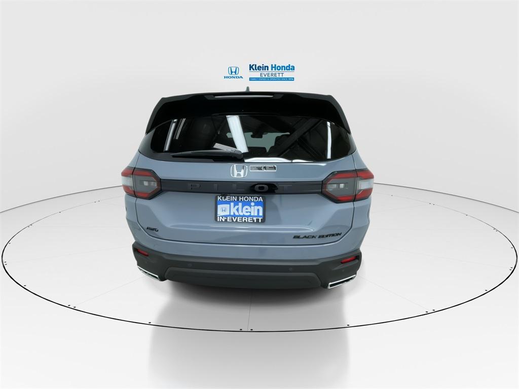 new 2025 Honda Pilot car, priced at $55,488