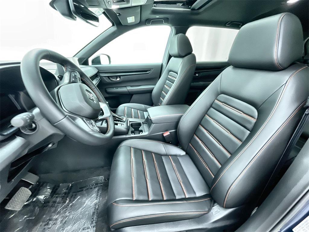 new 2026 Honda CR-V Hybrid car, priced at $41,620