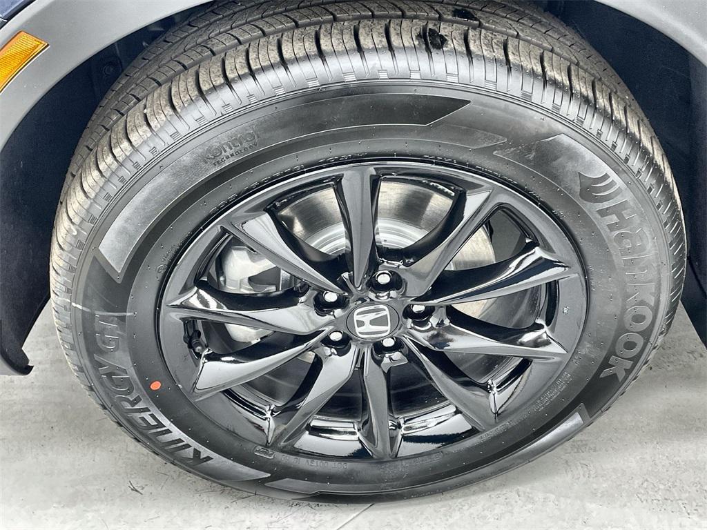 new 2026 Honda CR-V Hybrid car, priced at $41,620