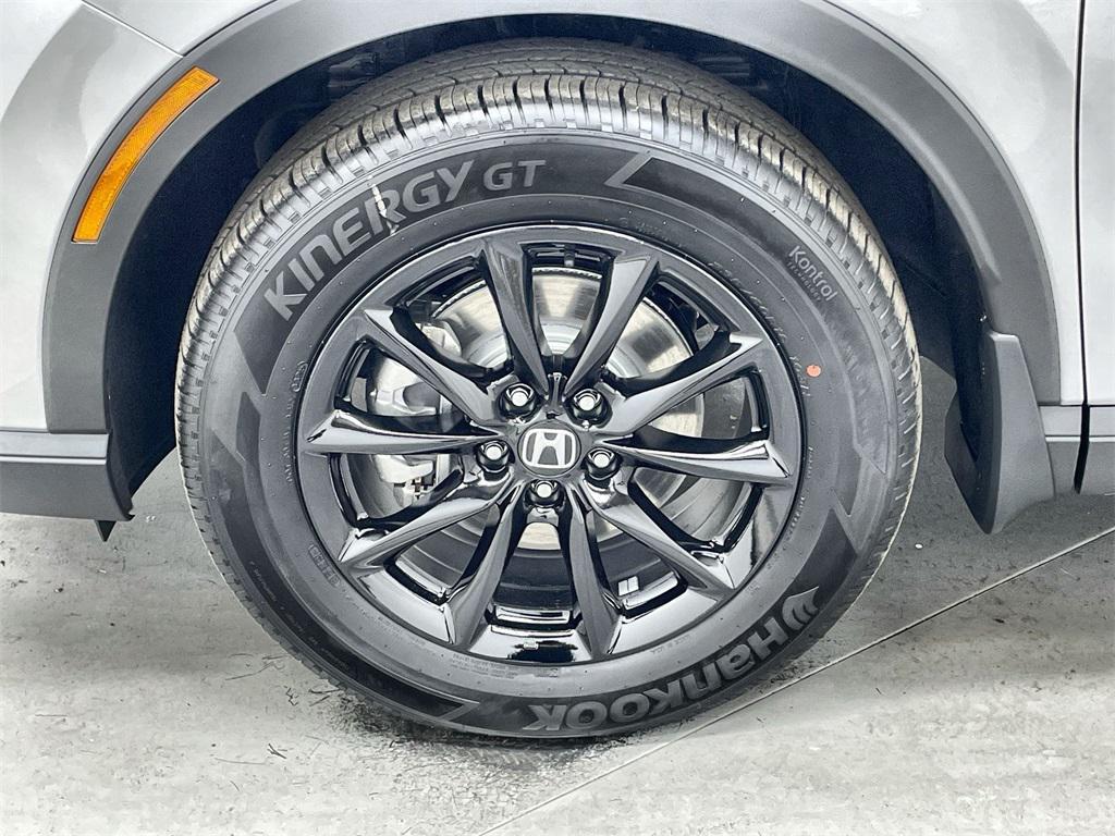 new 2026 Honda CR-V Hybrid car, priced at $41,675