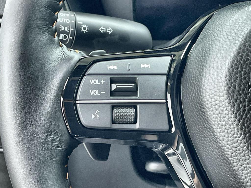 new 2026 Honda CR-V Hybrid car, priced at $44,155