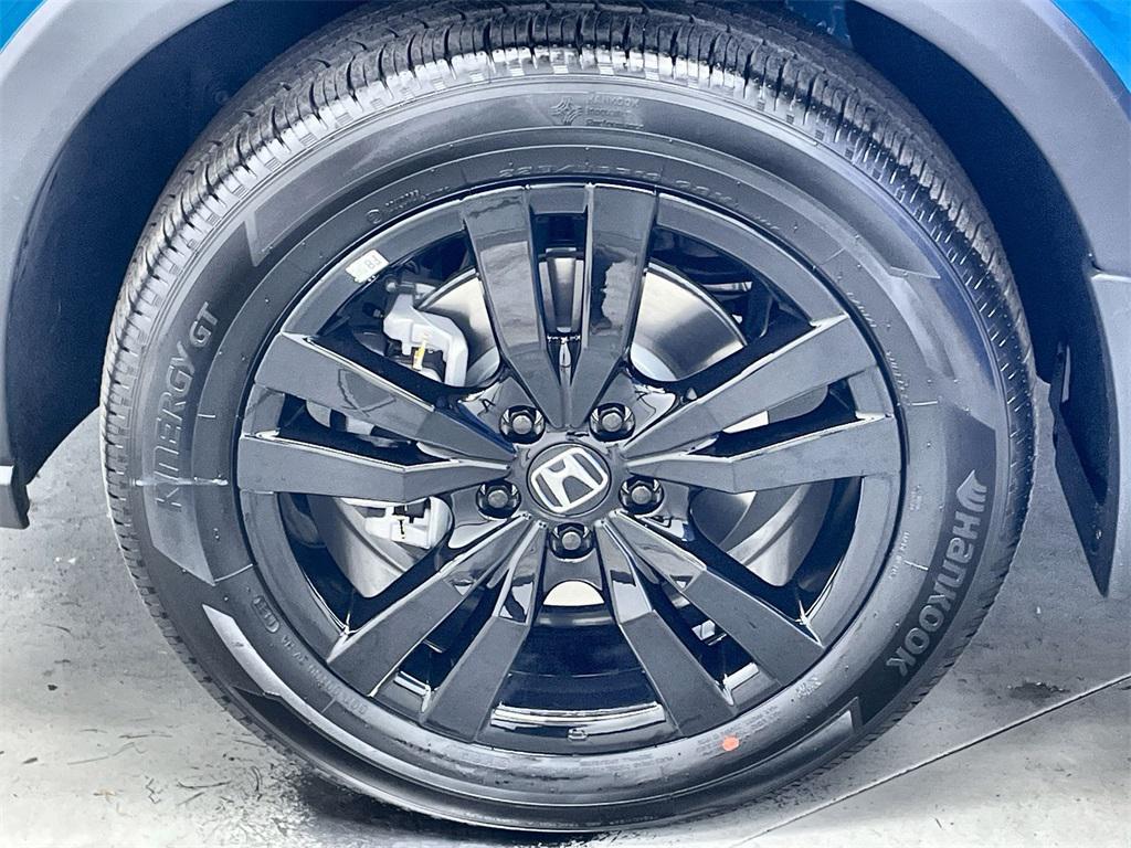 new 2026 Honda HR-V car, priced at $31,350