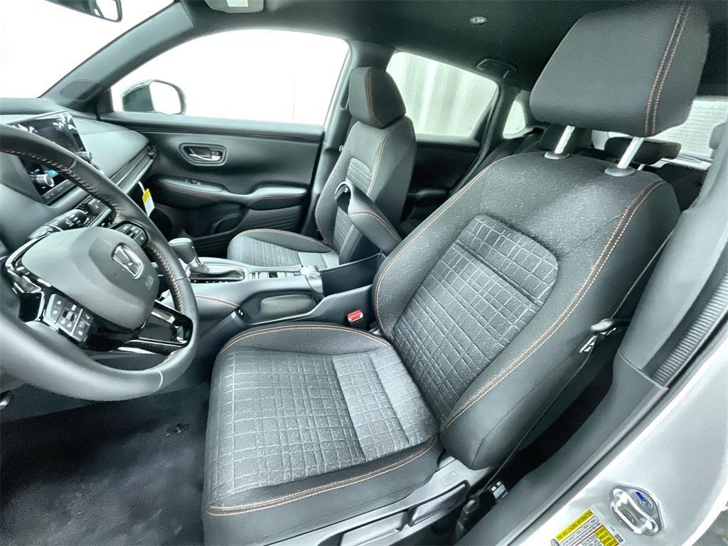 new 2025 Honda HR-V car, priced at $30,850