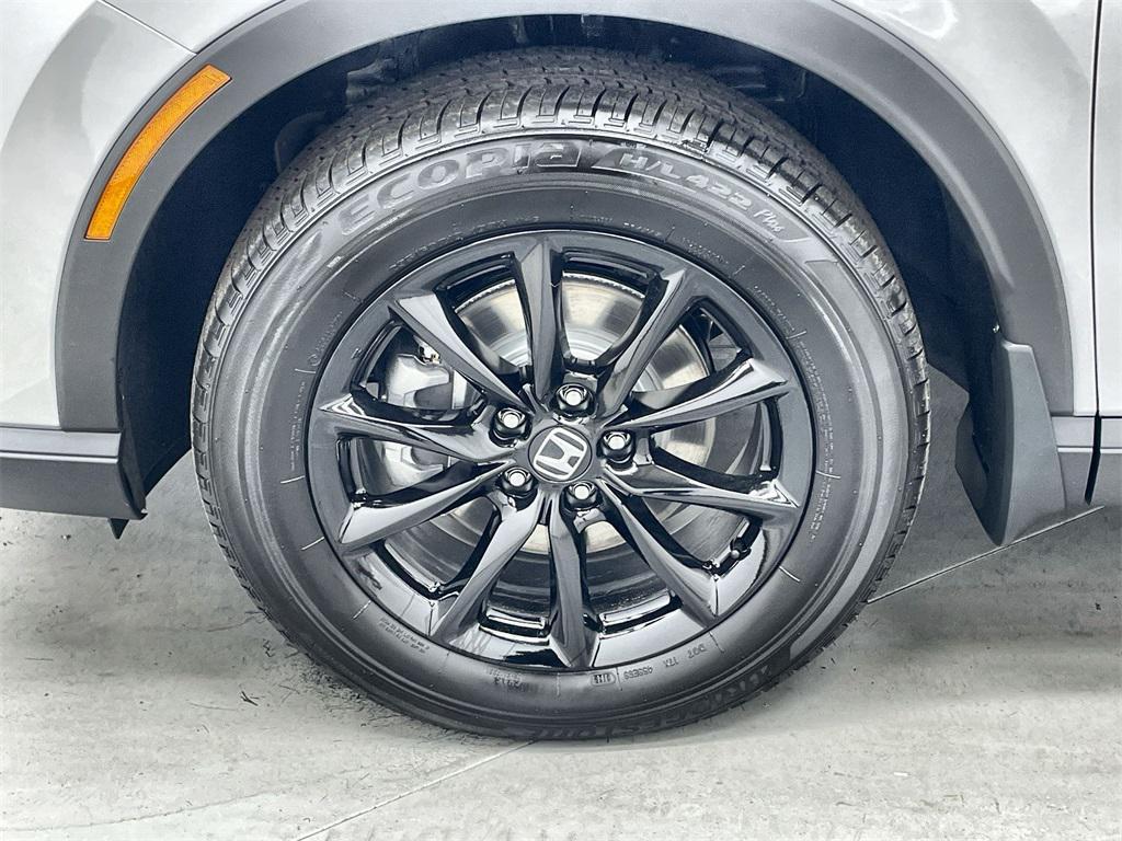 new 2026 Honda CR-V Hybrid car, priced at $38,580