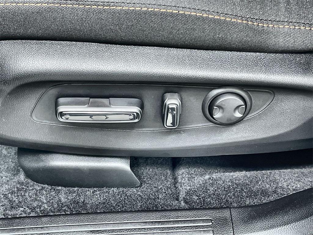 new 2026 Honda CR-V Hybrid car, priced at $38,580