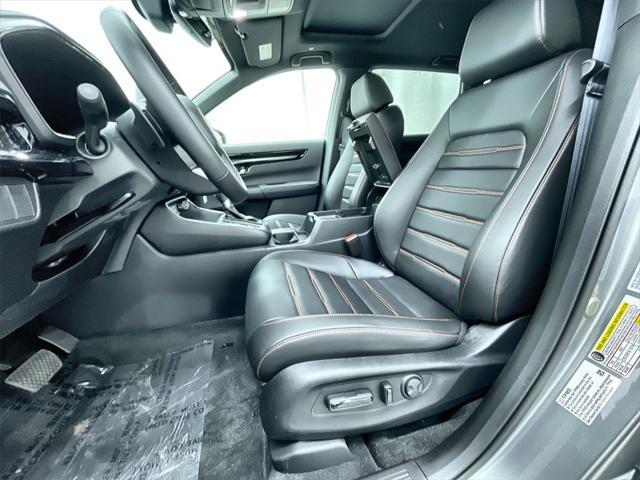 new 2025 Honda CR-V Hybrid car, priced at $42,495