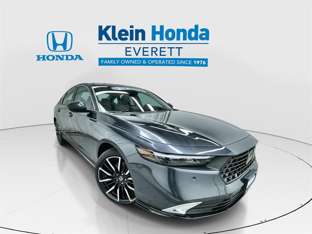 new 2025 Honda Accord Hybrid car, priced at $40,495