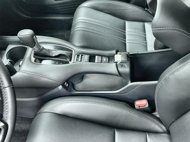 new 2025 Honda HR-V car, priced at $32,395