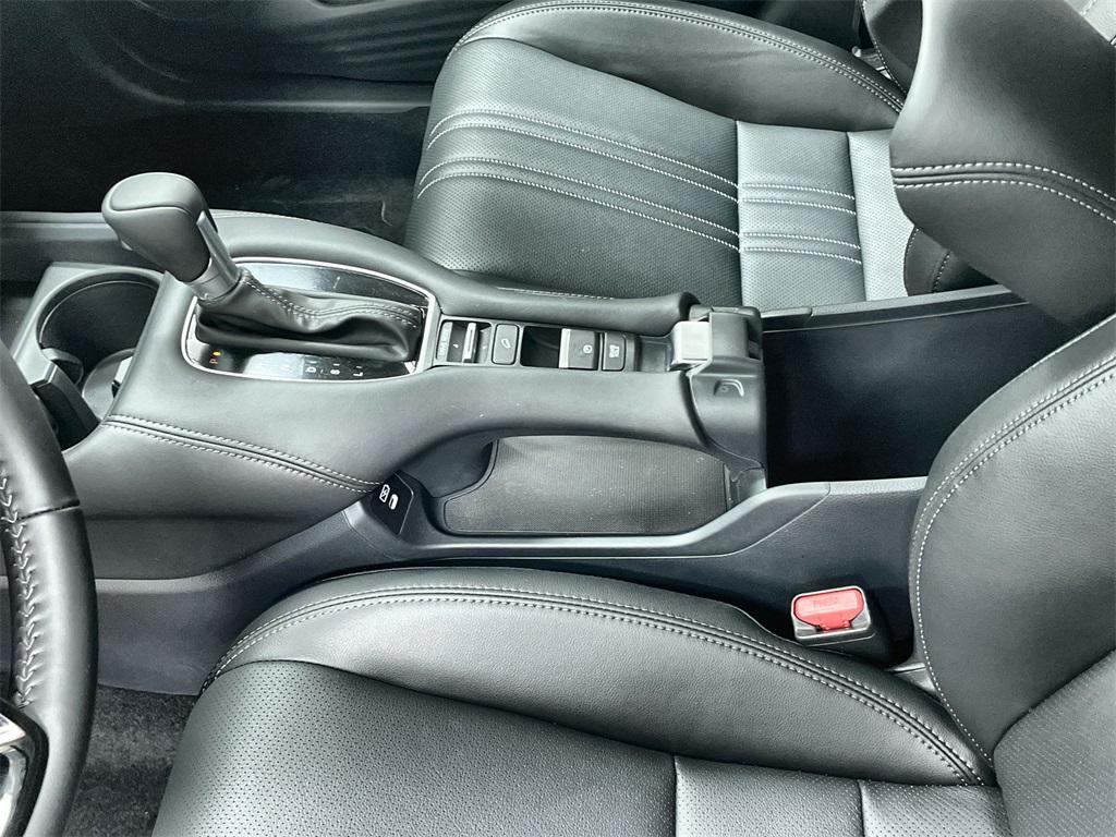 new 2025 Honda HR-V car, priced at $29,412