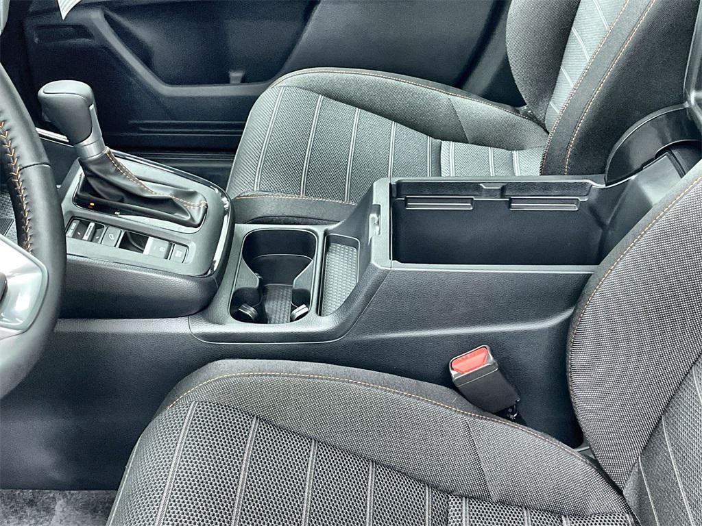 new 2026 Honda CR-V Hybrid car, priced at $40,250