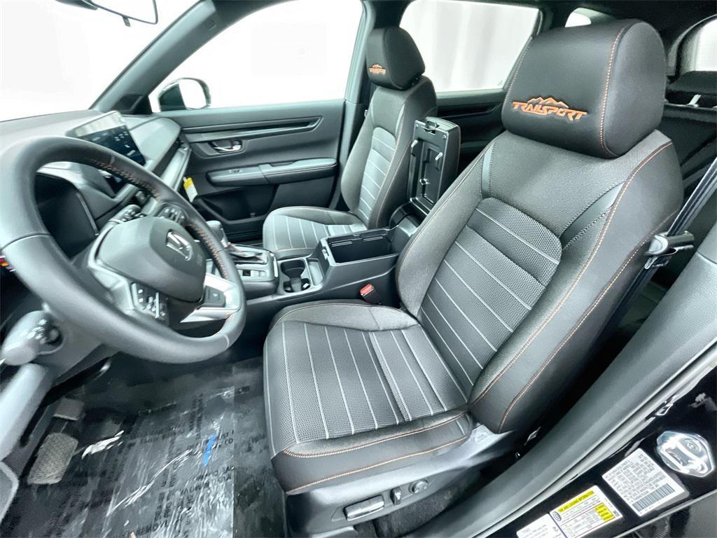 new 2026 Honda CR-V Hybrid car, priced at $40,250