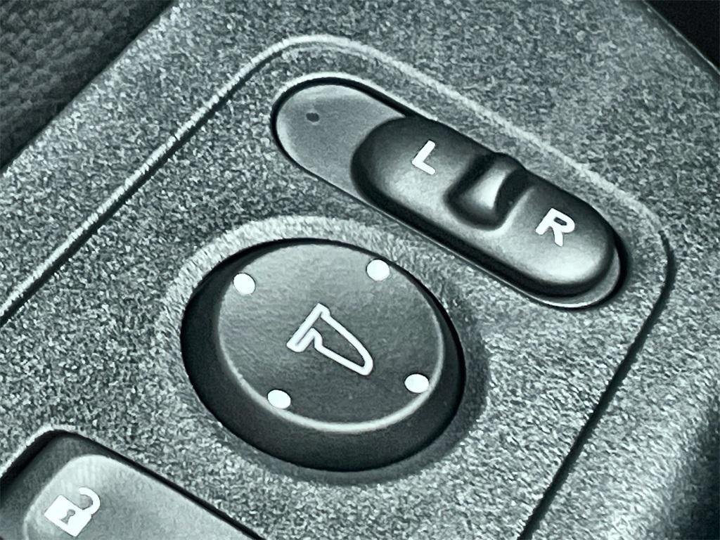 new 2026 Honda CR-V Hybrid car, priced at $40,250