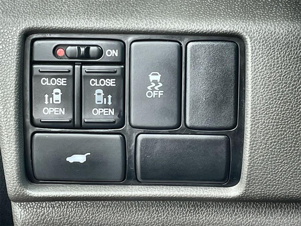 used 2012 Honda Odyssey car, priced at $11,399