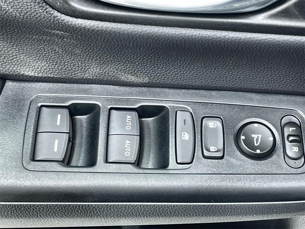 new 2026 Honda CR-V Hybrid car, priced at $38,580