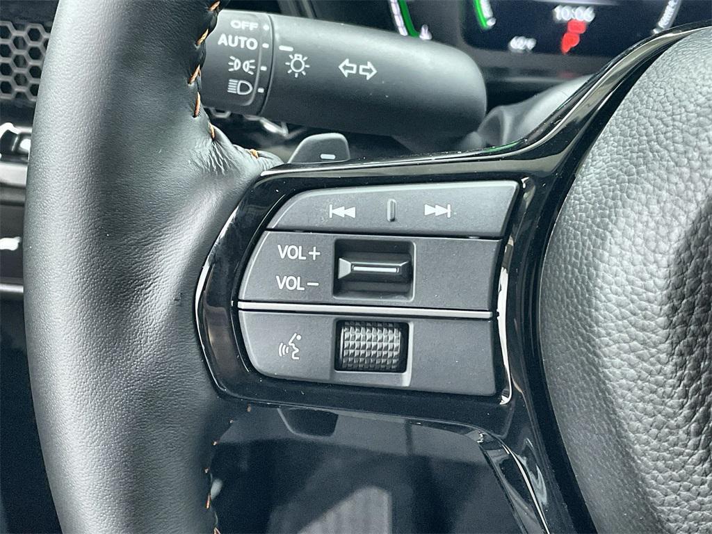 new 2026 Honda CR-V Hybrid car, priced at $43,700