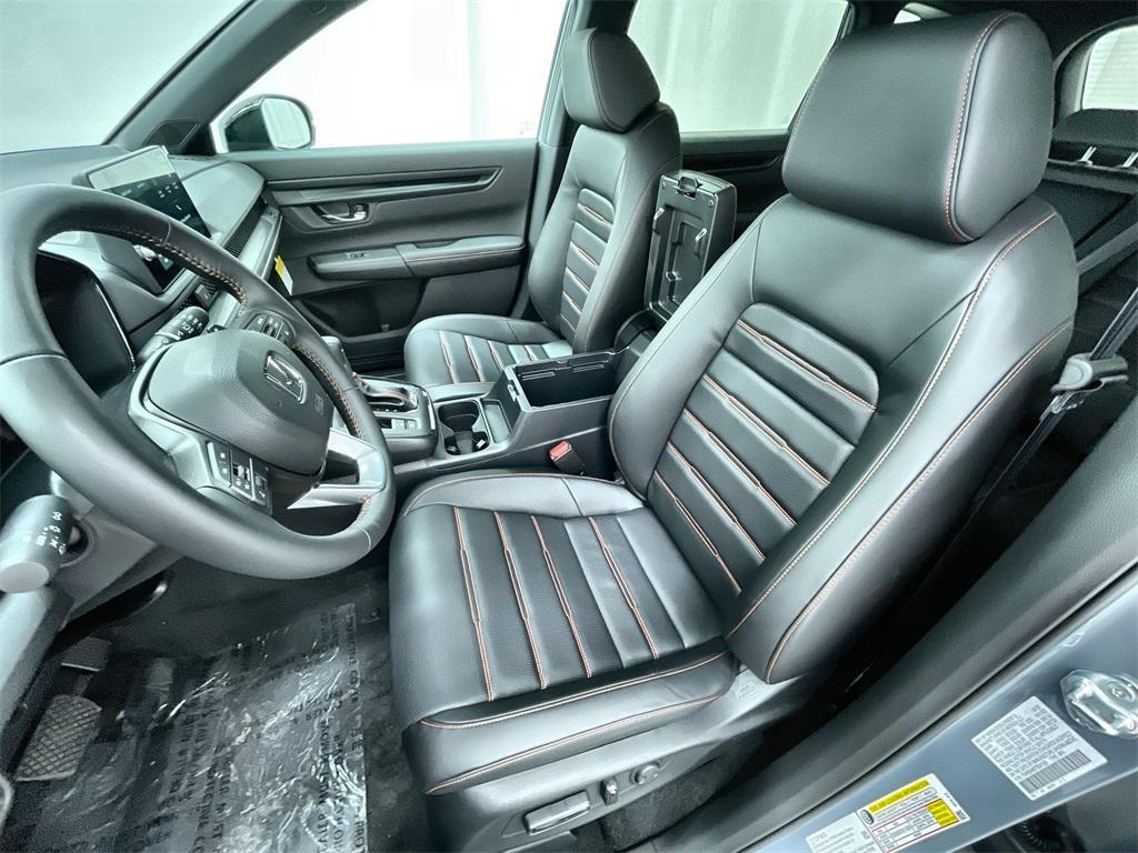 new 2026 Honda CR-V Hybrid car, priced at $42,130